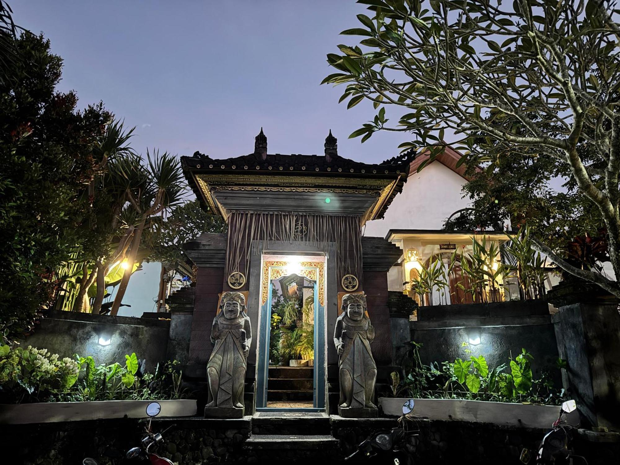 Ubud Suarga Private Pool Villa Extérieur photo